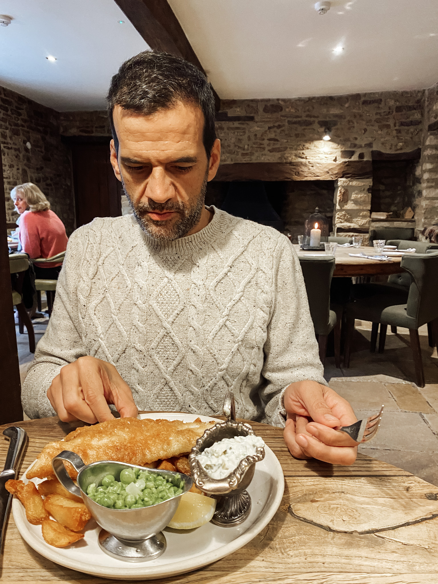 Qué hacer en los Cotswolds: comer fish & Chips en un pub tradicional