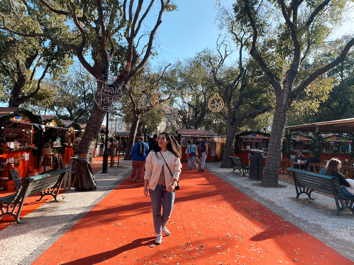 Lisboa en Navidad: Mercado de Navidad del mirador de San Pedro de Alcántara